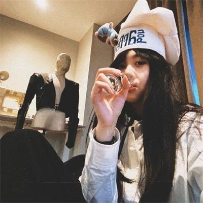 你的名字我的姓氏
